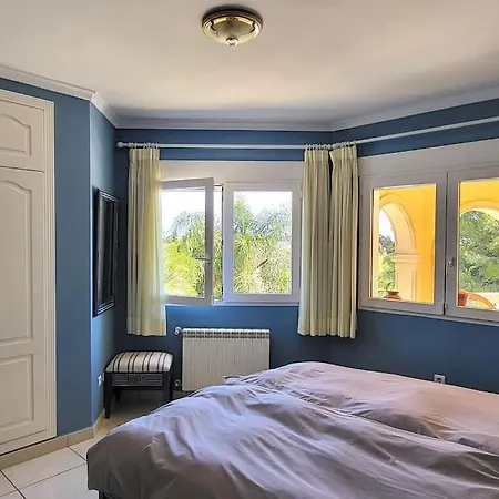 Сasa de vacaciones Flor De Neu *