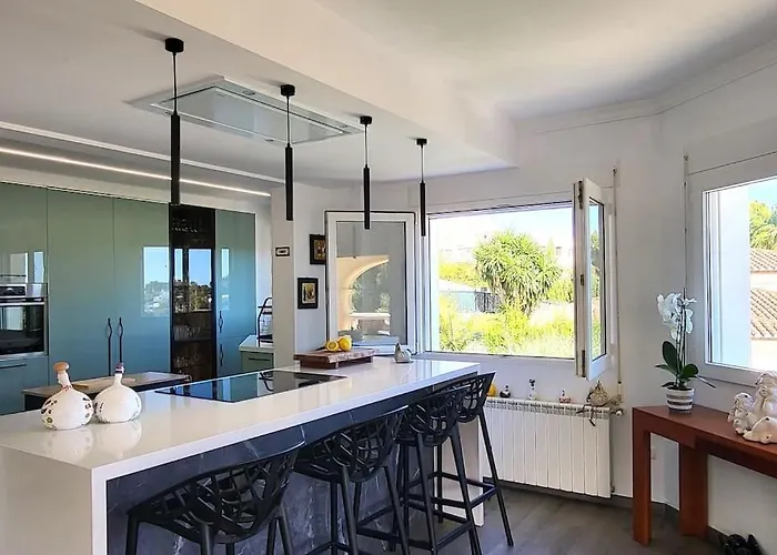 Flor De Neu Semesterbostad *