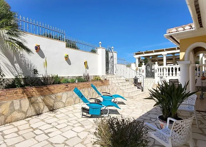 Flor De Neu Semesterbostad Denia