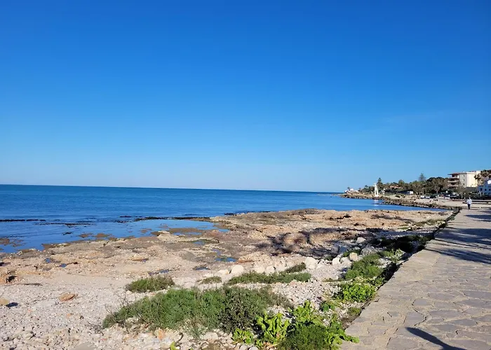 Semesterbostad Flor De Neu