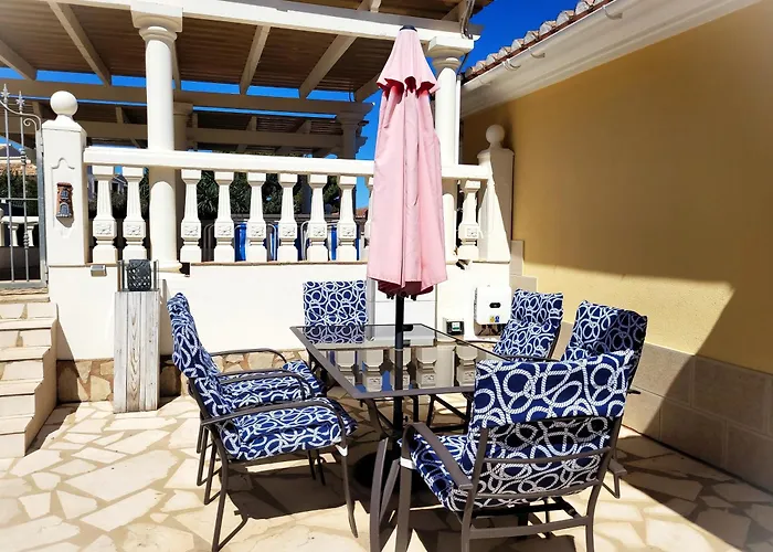 Flor De Neu Semesterbostad *